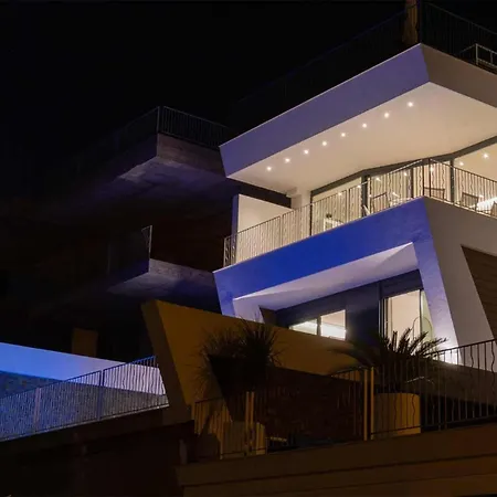 Luxury Panoramica Villa Maro